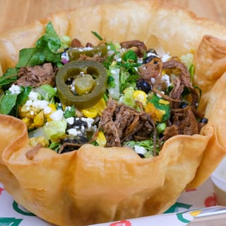 Beef Barbacoa Tostada Bowl (Barbacoa de Reys)